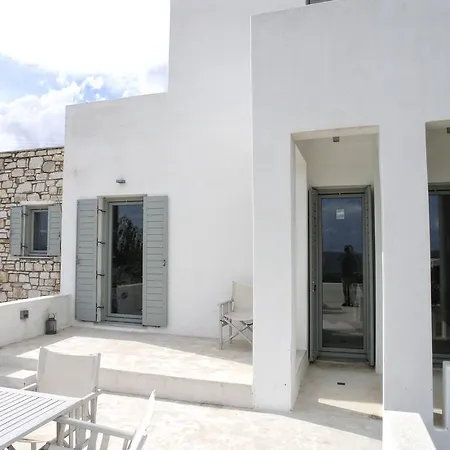 Mella Villa