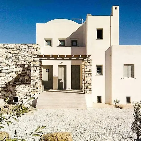 Mella Villa *